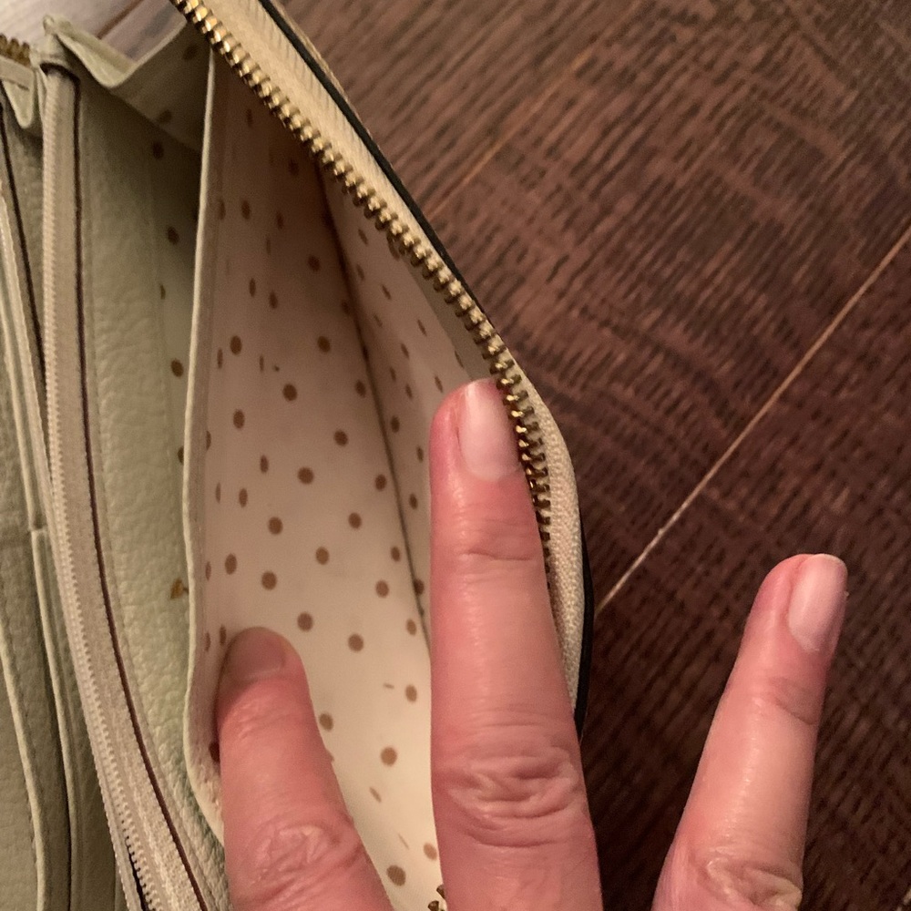 Kate Spade wallet - Picture 10 of 14